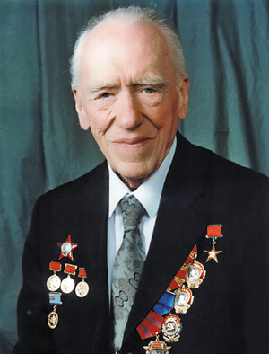 Авиаконструктор Глеб Евгеньевич Лозино-Лозинский Авиаконструктор Глеб Евгеньевич Лозино-Лозинский