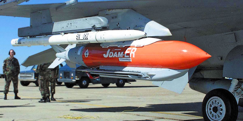 Управляемая авиационная бомба JDAM Управляемая авиационная бомба JDAM