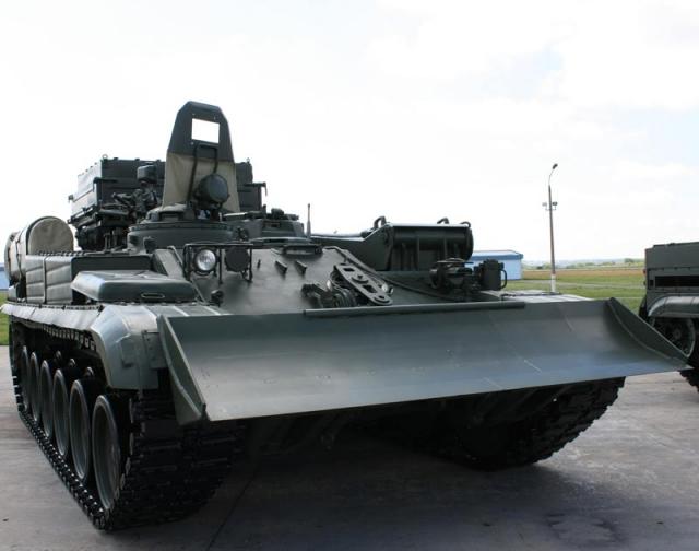 Бронированная ремонтно-эвакуационная машина БРЭМ-1 БРЭМ-1М